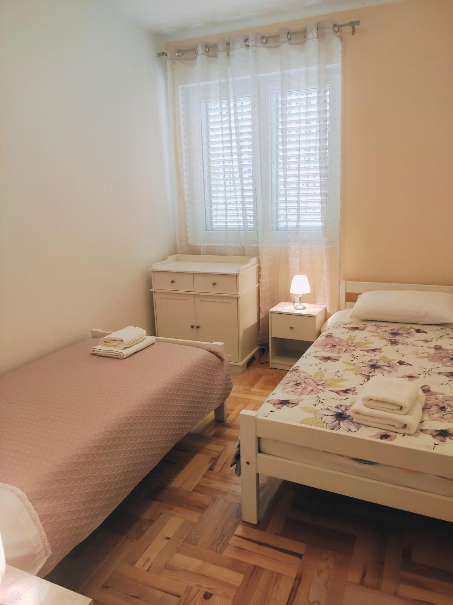 Siesta Apartments Šibenik Exteriör bild